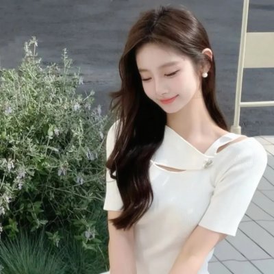 珊珊小传